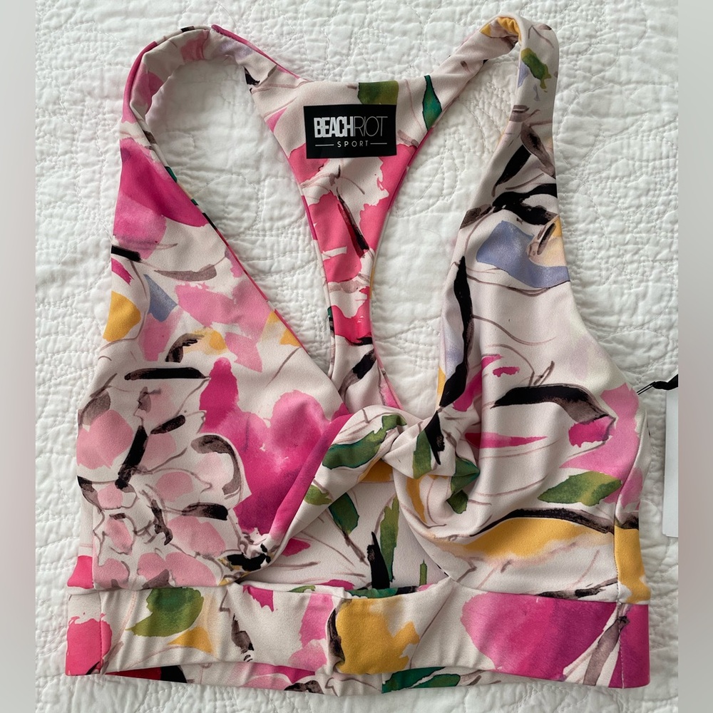 Beach Riot Floral Twist Top Watercolor Sports Bra in size S Brand New With Tag!